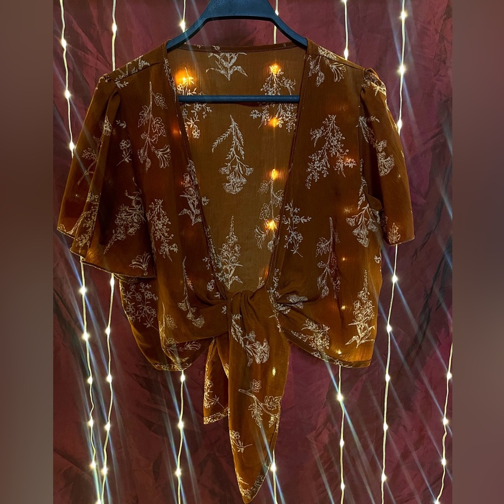 Tie front crop top